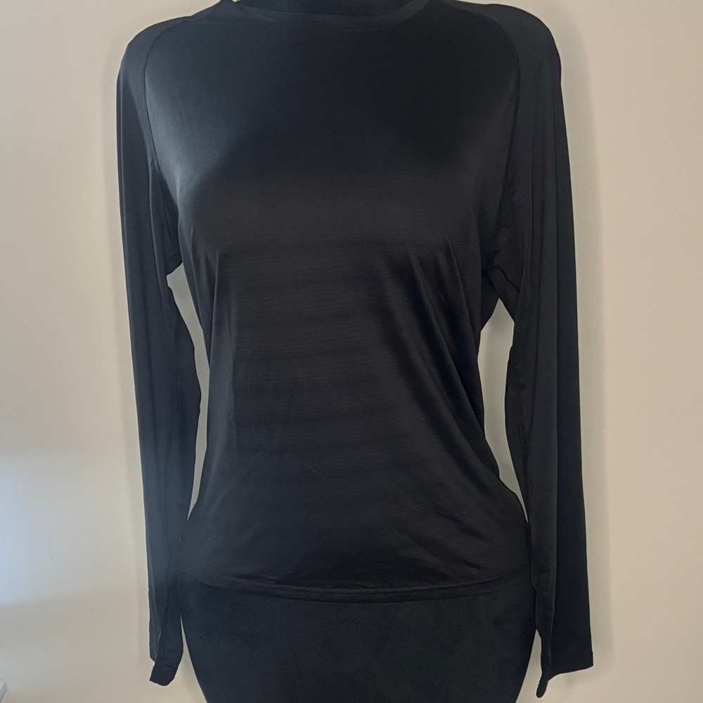 Sports Black Long Sleeve Top Size Small